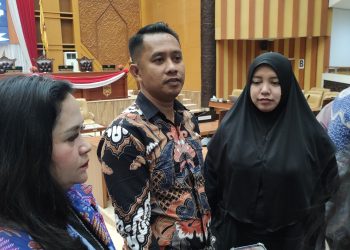 Kuasa Hukum Korban Dugaan Malapraktik Kecewa atas Ketidakhadiran Pihak Rumah Sakit Haji Darjad Saat RDP bersama DPRD Samarinda.
